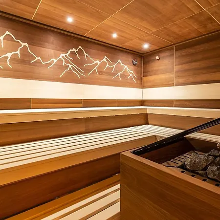 Hotel Garni Romantik 4*