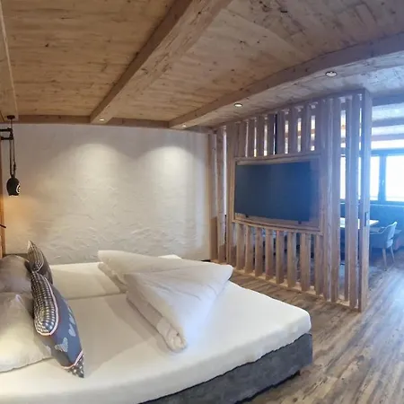 Hotel Garni Romantik Hotel Fuegen