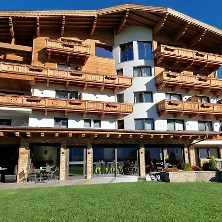 Hotel Garni Romantik 4*