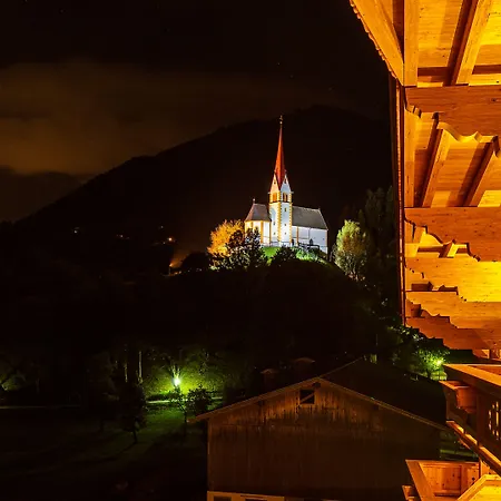 Hotel Hotel Garni Romantik Fuegen