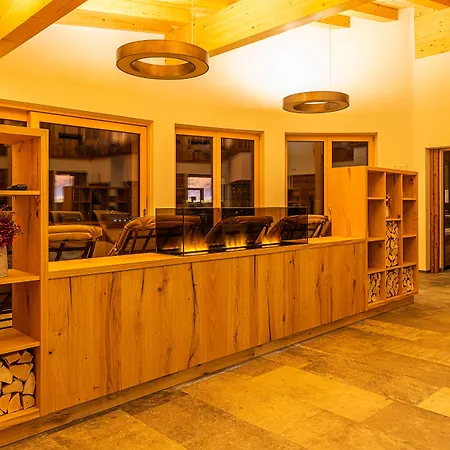 Hotel Garni Romantik Hotel 4*