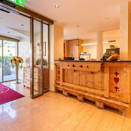Hotel Garni Romantik Hotel Fuegen
