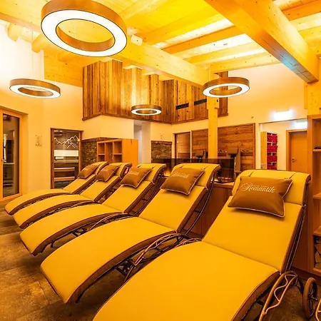 Hotel Garni Romantik Fügen