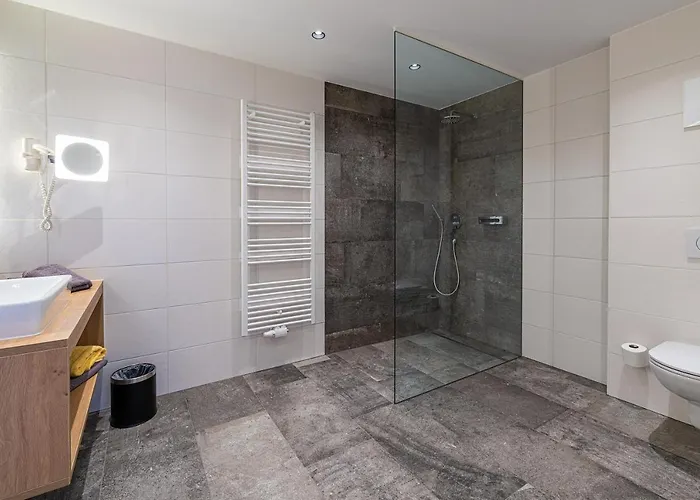 Garni Romantik Hotel Fügen