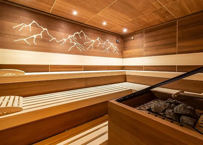 Hotel Garni Romantik 4*