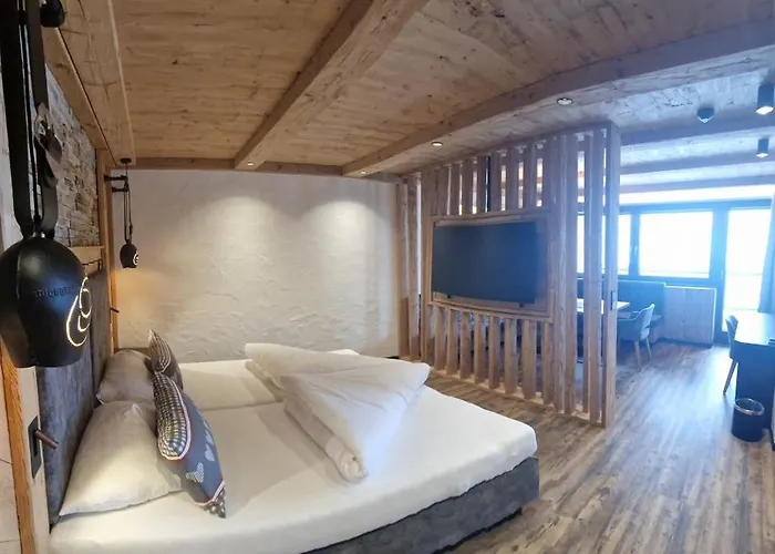 Garni Romantik Hotel Fügen