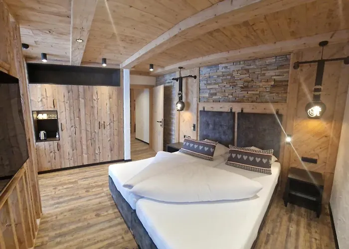 Hotel Hotel Garni Romantik 4*