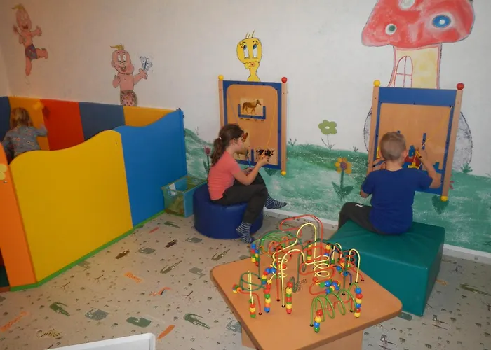 Garni Romantik Fügen