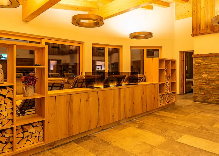 Garni Romantik Готель 4*