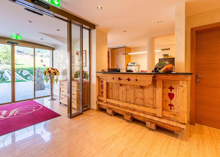 Hotel Garni Romantik Hotel Fuegen