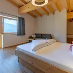 Hotel Garni Romantik Fügen